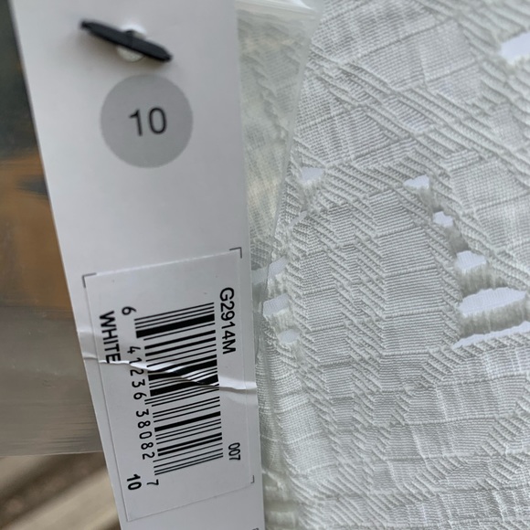 White dress Maggy London - Picture 4 of 5